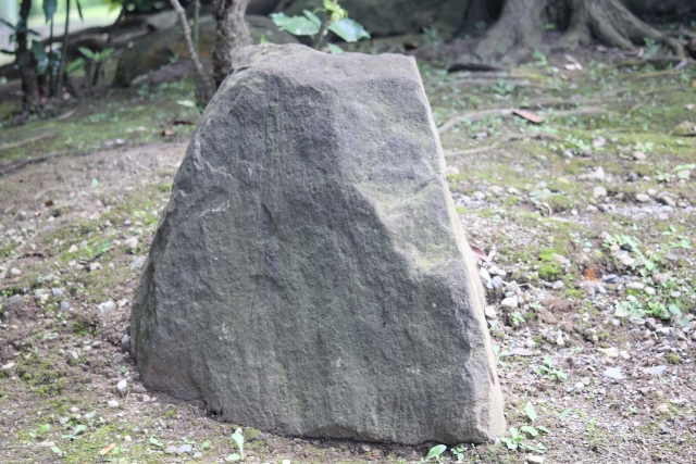 石の上にも三年 の意味とは 類語や英語表現についても 茶山 さやま の関心事セット